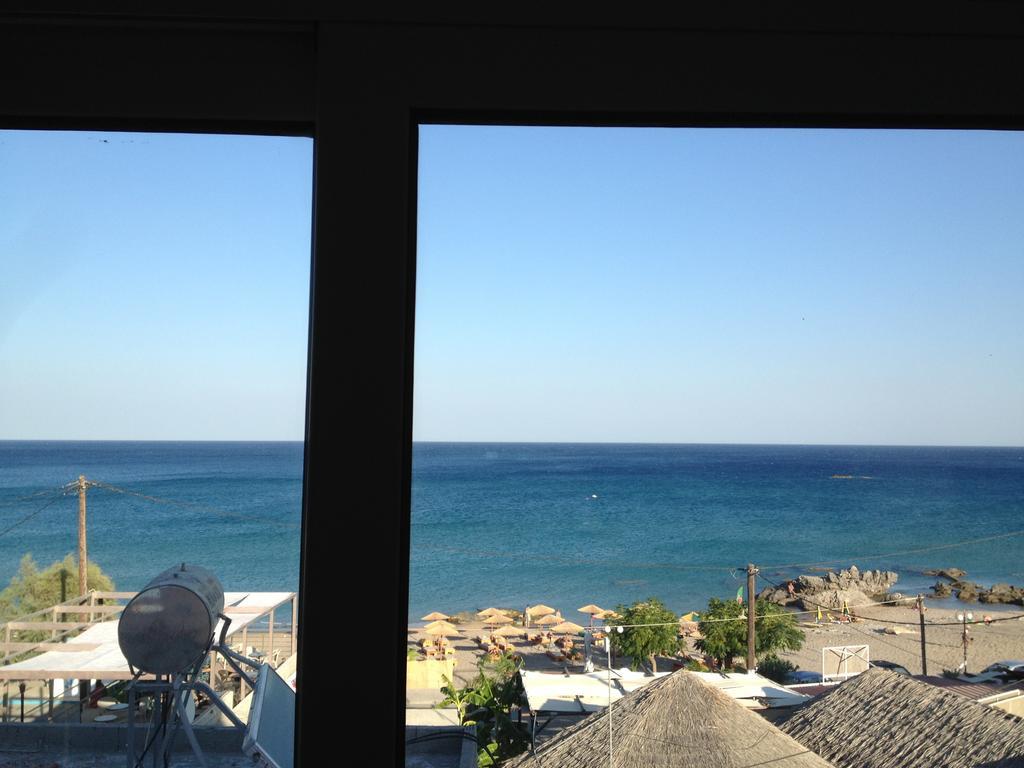 Saint Konstantin Beach Apartments Stegna 部屋 写真