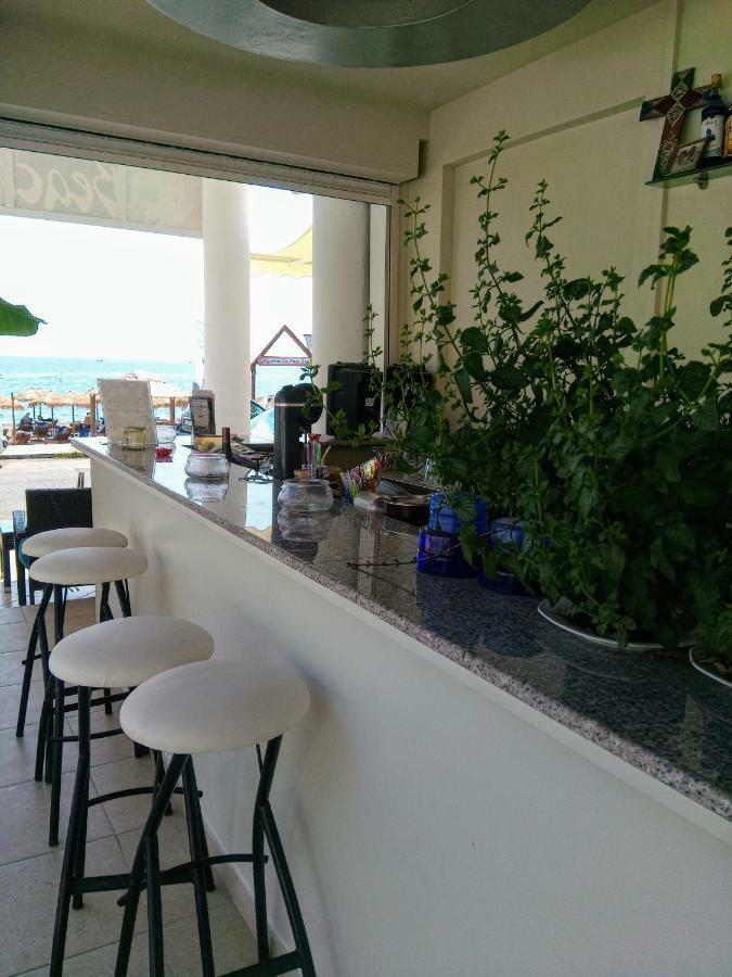 Saint Konstantin Beach Apartments Stegna エクステリア 写真