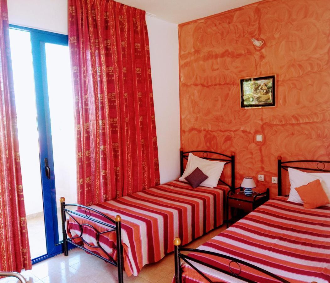 Saint Konstantin Beach Apartments Stegna エクステリア 写真