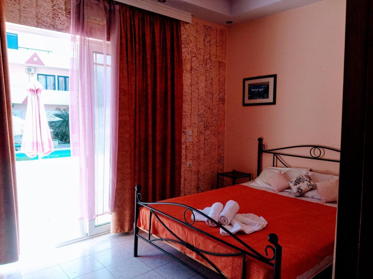 Saint Konstantin Beach Apartments Stegna エクステリア 写真